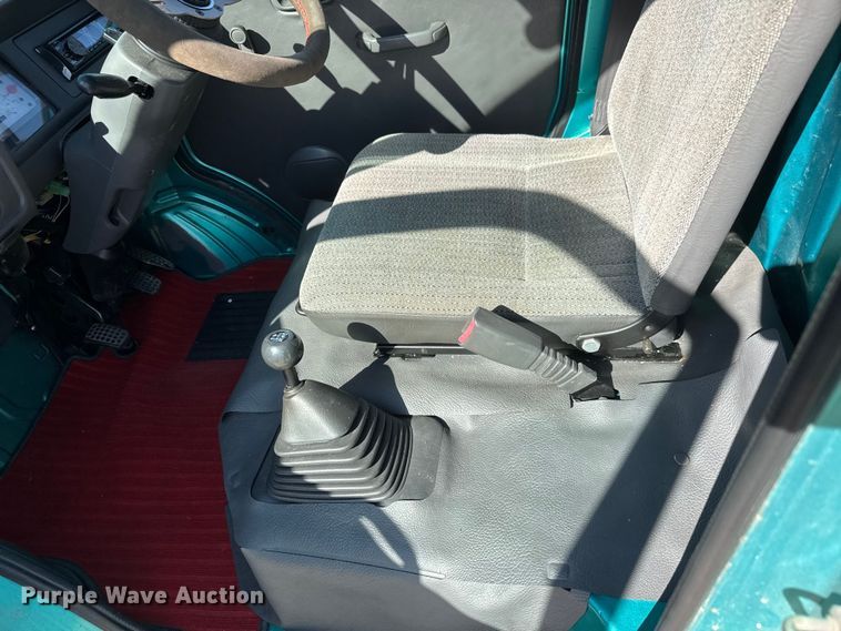 image for item ET1893 1996 Daihatsu V-K100P- DKGS mini truck