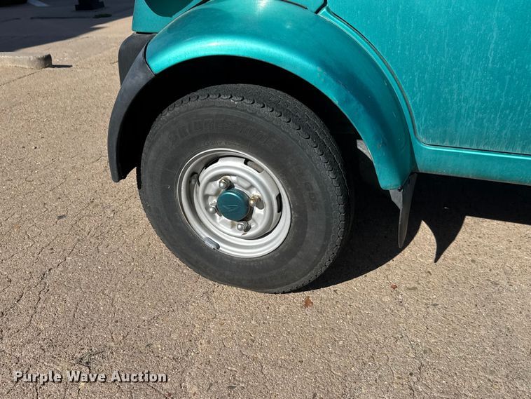 image for item ET1893 1996 Daihatsu V-K100P- DKGS mini truck