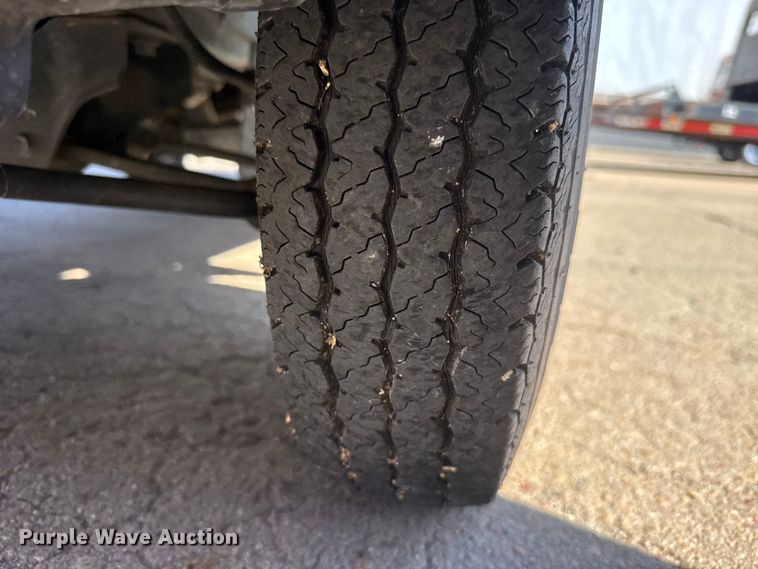 image for item ET1893 1996 Daihatsu V-K100P- DKGS mini truck