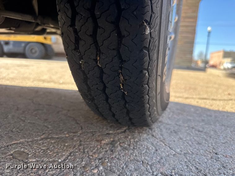 image for item ET1893 1996 Daihatsu V-K100P- DKGS mini truck