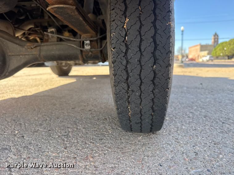 image for item ET1893 1996 Daihatsu V-K100P- DKGS mini truck