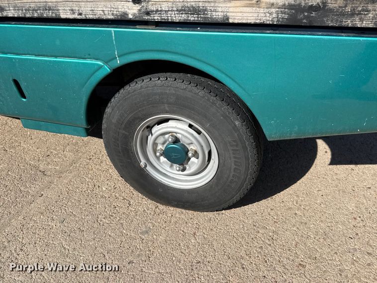 image for item ET1893 1996 Daihatsu V-K100P- DKGS mini truck