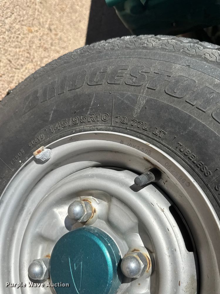 image for item ET1893 1996 Daihatsu V-K100P- DKGS mini truck