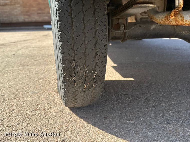 image for item ET1893 1996 Daihatsu V-K100P- DKGS mini truck