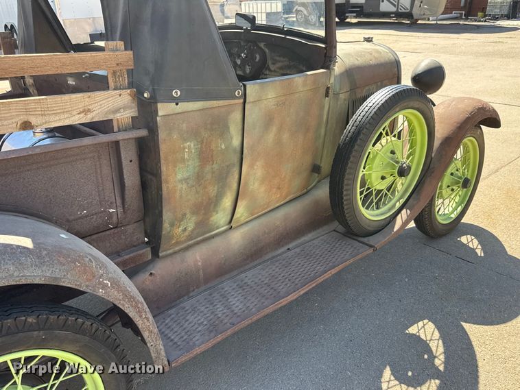 image for item ET1895 1929 Ford A pickup truck