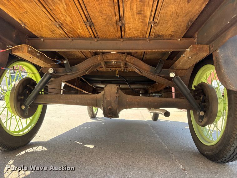 image for item ET1895 1929 Ford A pickup truck