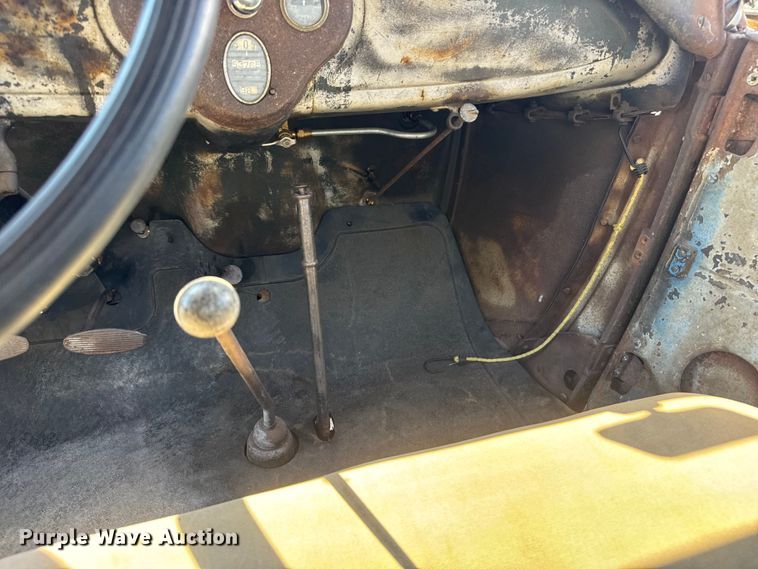 image for item ET1895 1929 Ford A pickup truck