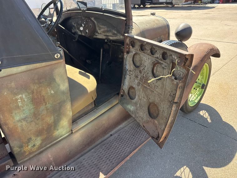 image for item ET1895 1929 Ford A pickup truck