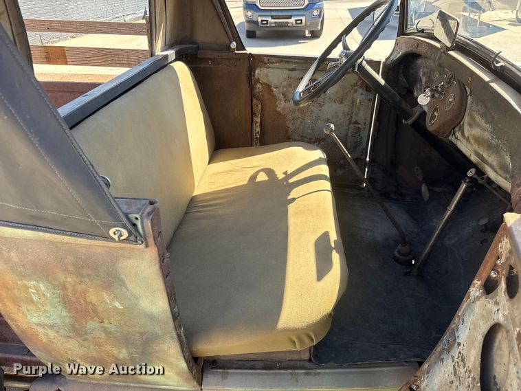 image for item ET1895 1929 Ford A pickup truck