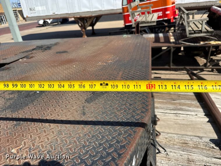 image for item ET1896 CM flatbed