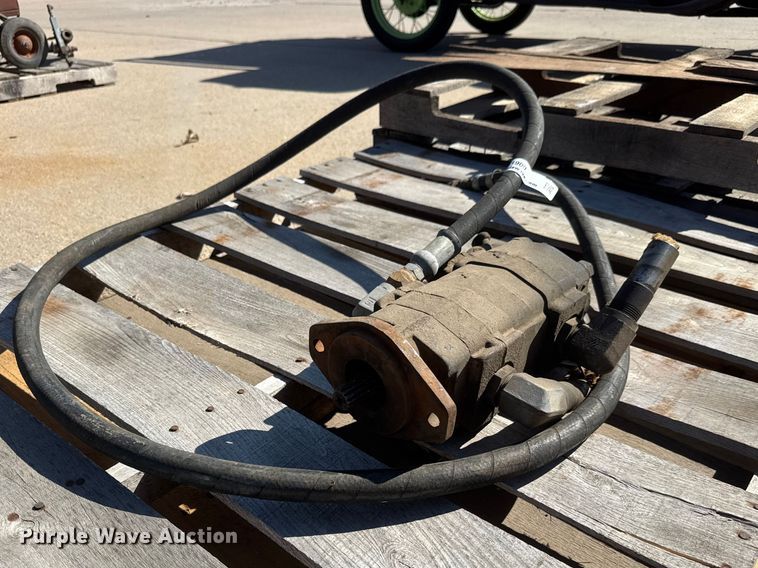 image for item ET1900 PTO pump