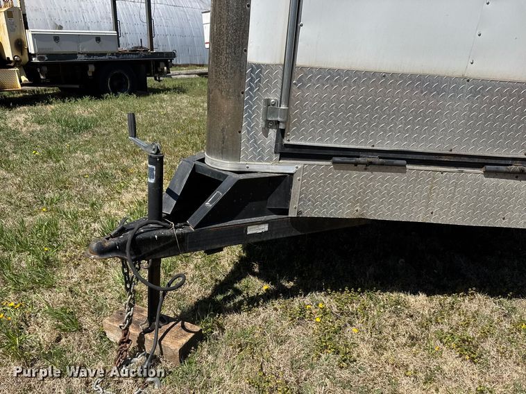 image for item ET1901 2011 Forest River TXSB8.528TA3 enclosed snowmobile trailer
