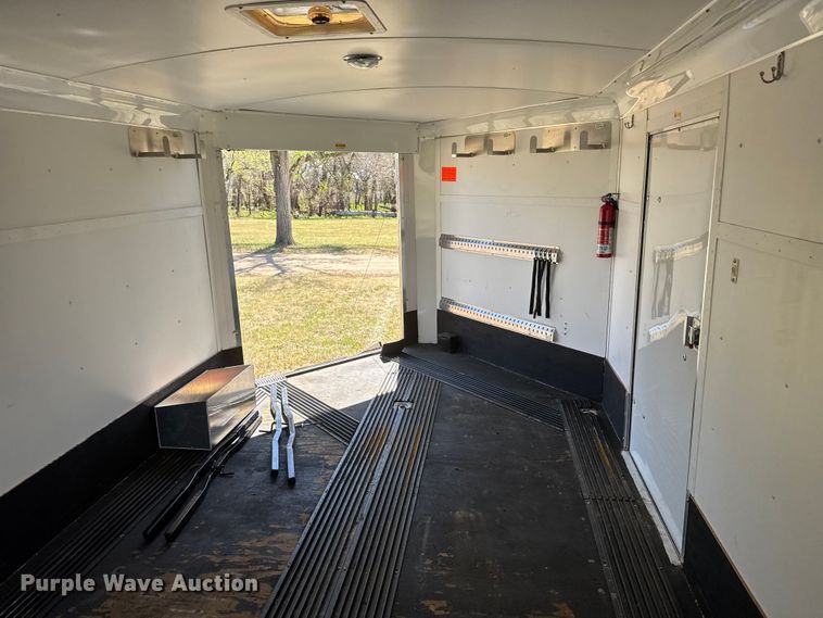 image for item ET1901 2011 Forest River TXSB8.528TA3 enclosed snowmobile trailer