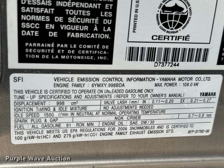 image for item ET1902 2006 Yamaha Apex snowmobile