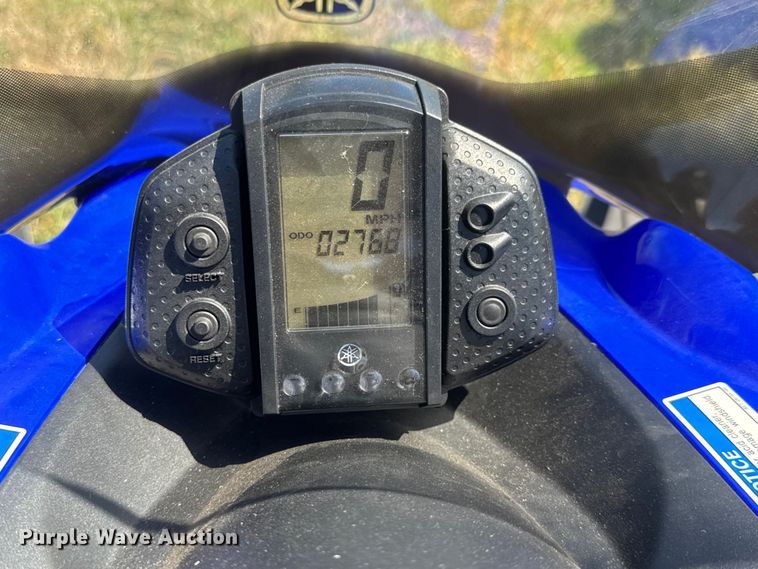 image for item ET1904 2011 Yamaha FX Nytro snowmobile