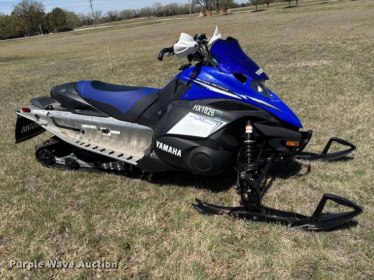 image for item ET1905 2012 Yamaha FX Nytro snowmobile