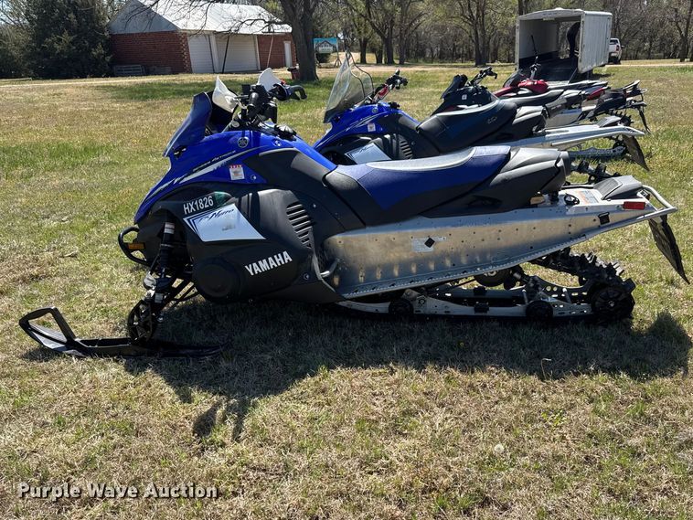 image for item ET1905 2012 Yamaha FX Nytro snowmobile