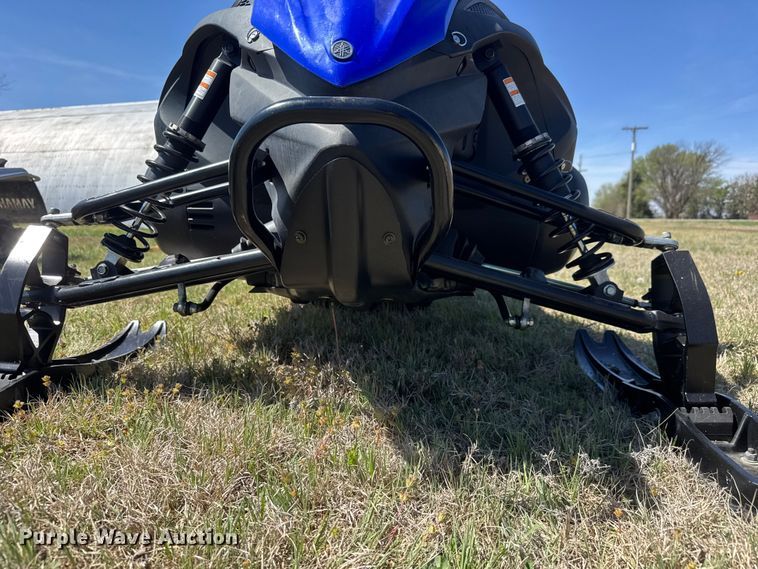 image for item ET1905 2012 Yamaha FX Nytro snowmobile