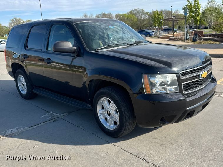 image for item ET1906 2012 Chevrolet Tahoe Police SUV