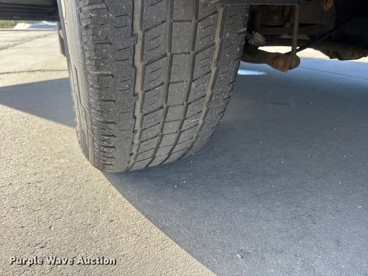 image for item ET1906 2012 Chevrolet Tahoe Police SUV