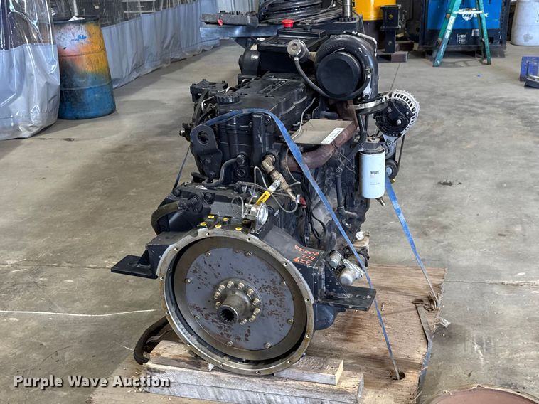 image for item ET1919 Cummins QSB6.7 engine