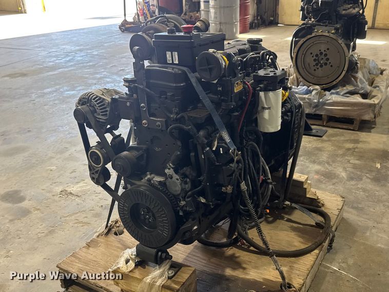 image for item ET1919 Cummins QSB6.7 engine