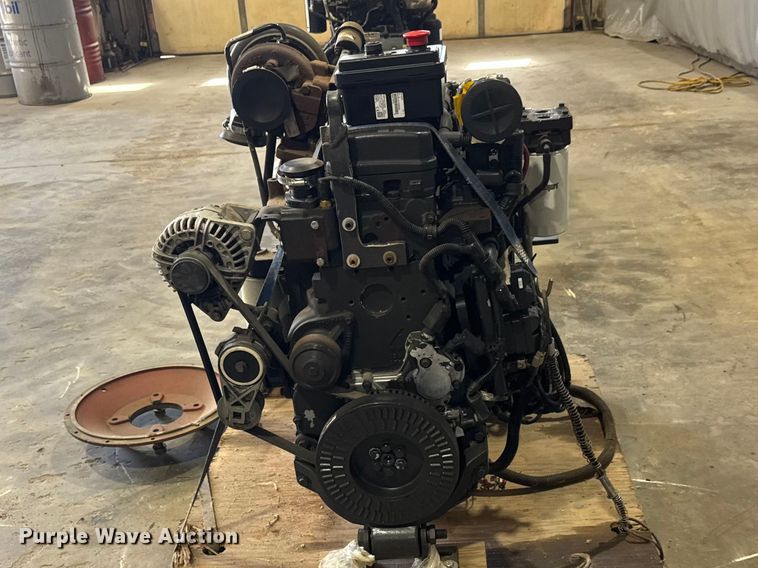 image for item ET1919 Cummins QSB6.7 engine