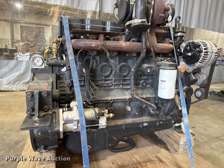 image for item ET1919 Cummins QSB6.7 engine