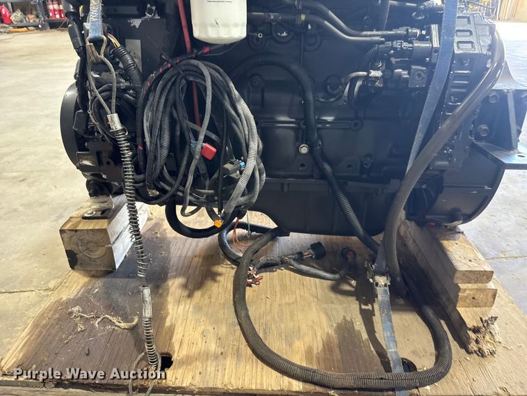 image for item ET1919 Cummins QSB6.7 engine