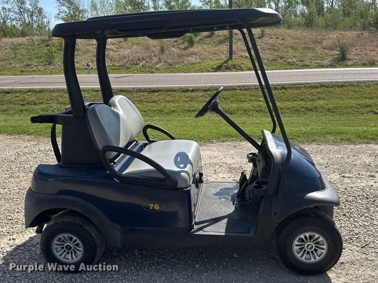 image for item ET1924 2018 Club Car Precedent golf cart
