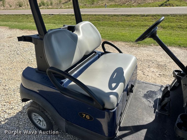 image for item ET1924 2018 Club Car Precedent golf cart