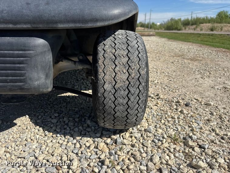 image for item ET1924 2018 Club Car Precedent golf cart