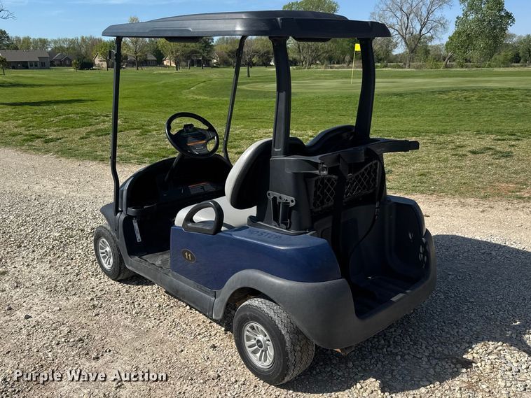 image for item ET1925 2018 Club Car Precedent golf cart