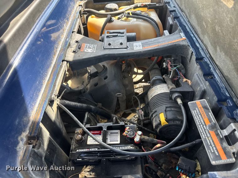 image for item ET1925 2018 Club Car Precedent golf cart