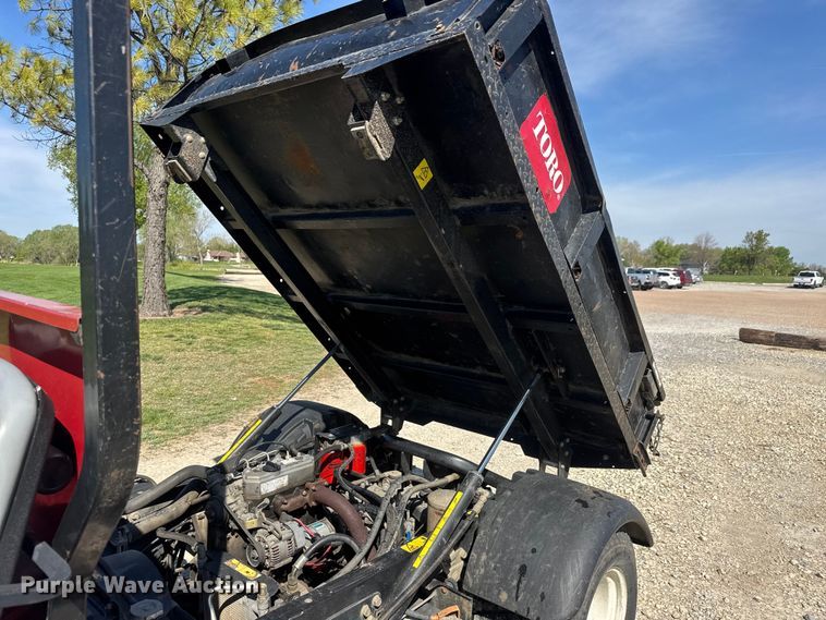image for item ET1926 2005 Toro Workman 4300-D utility vehicle