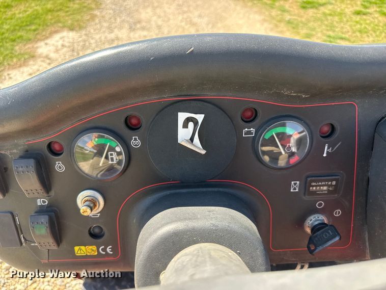 image for item ET1926 2005 Toro Workman 4300-D utility vehicle