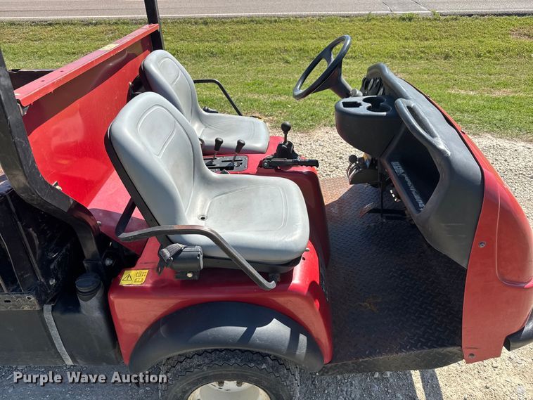 image for item ET1926 2005 Toro Workman 4300-D utility vehicle