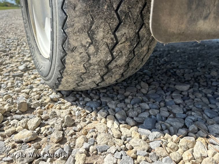 image for item ET1926 2005 Toro Workman 4300-D utility vehicle