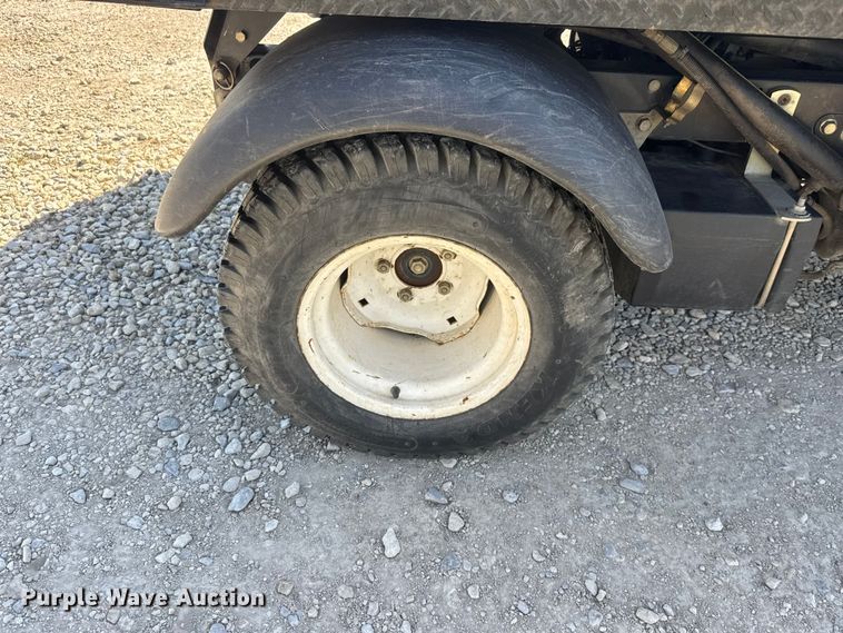 image for item ET1926 2005 Toro Workman 4300-D utility vehicle