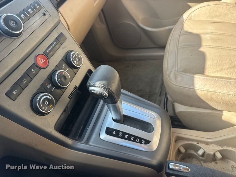 image for item ET1930 2009 Saturn VUE  SUV