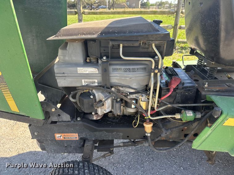 image for item ET1931 John Deere F725 lawn mower