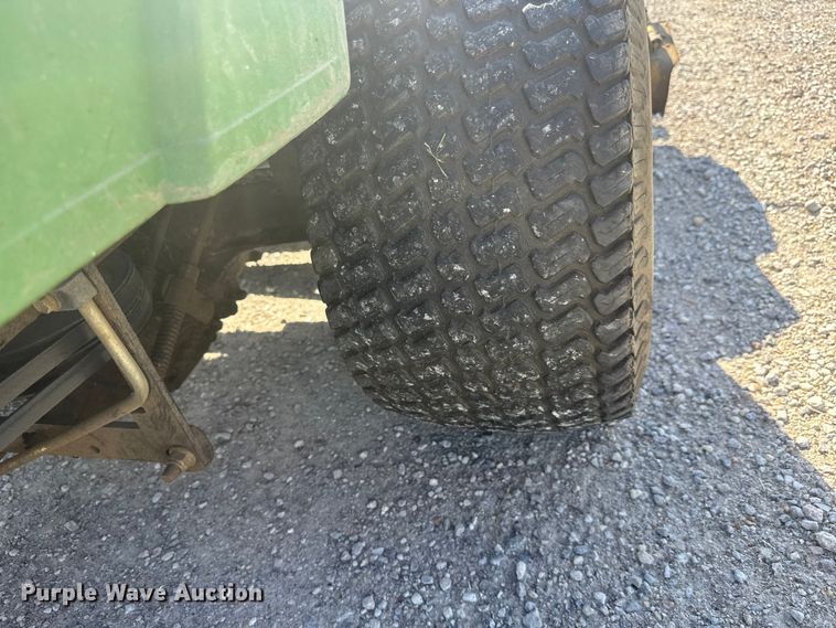 image for item ET1931 John Deere F725 lawn mower