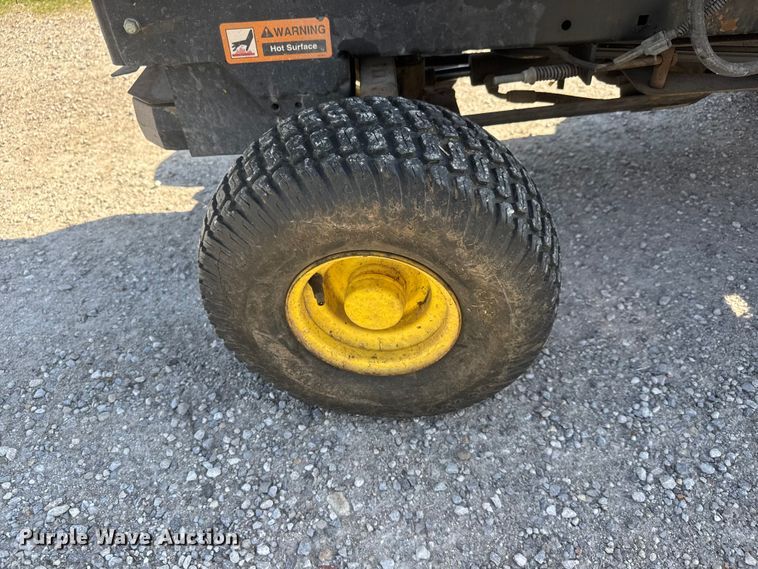 image for item ET1931 John Deere F725 lawn mower