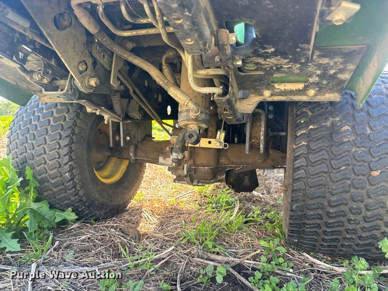 image for item ET1931 John Deere F725 lawn mower