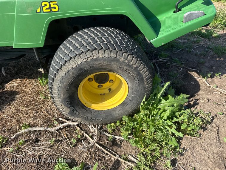 image for item ET1931 John Deere F725 lawn mower