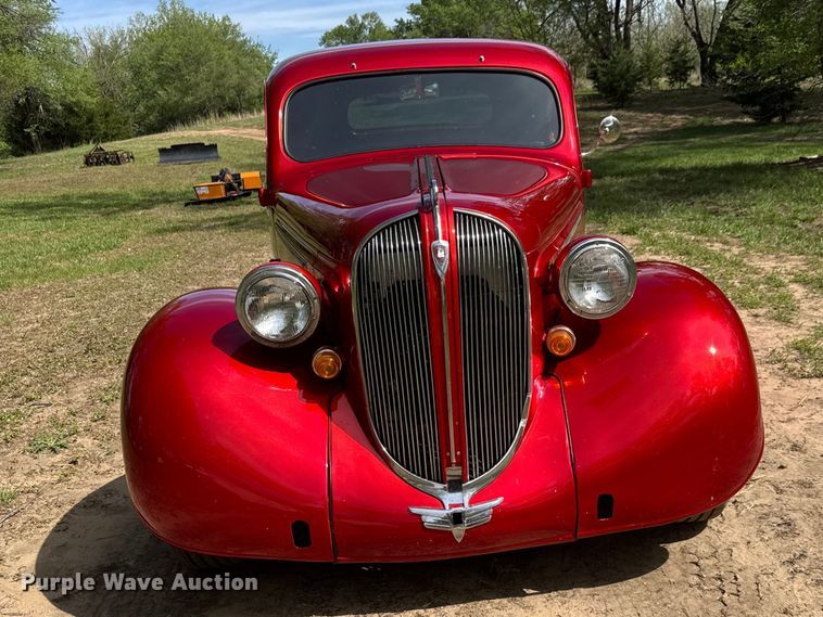 image for item ET1938 1938 Plymouth P5 coupe