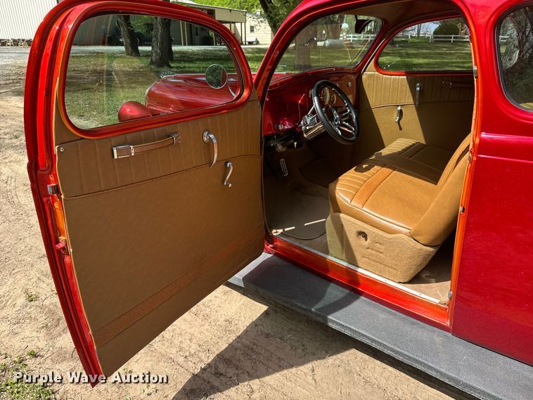 image for item ET1938 1938 Plymouth P5 coupe