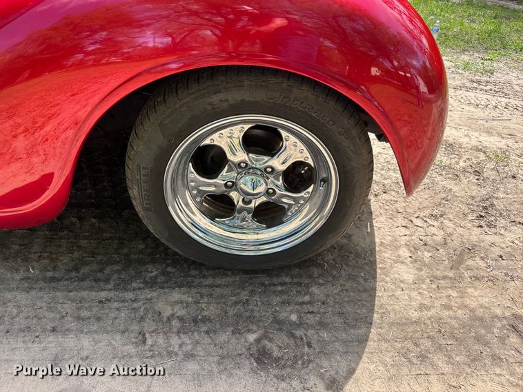 image for item ET1938 1938 Plymouth P5 coupe