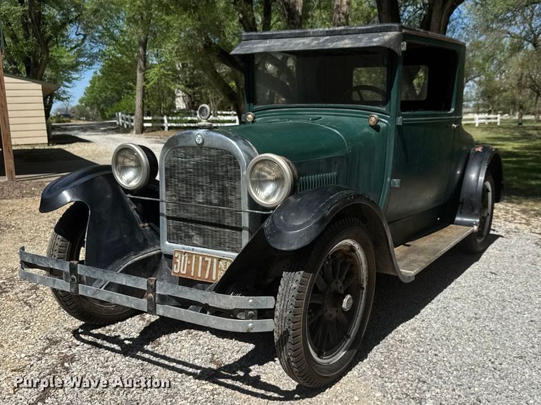image for item ET1939 1926 Dodge Brothers coupe