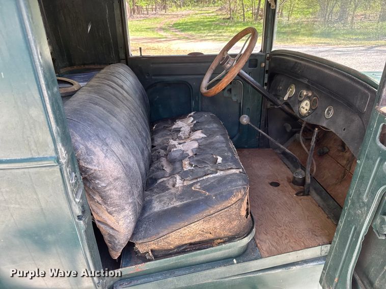 image for item ET1939 1926 Dodge Brothers coupe